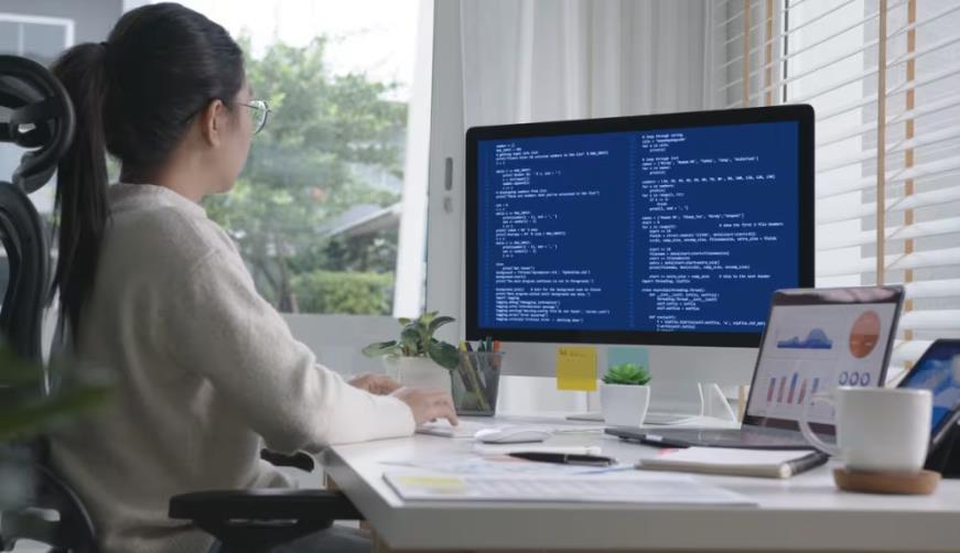大安市企业数字化解决方案：机器学习赋能商业模式升级的核心路径